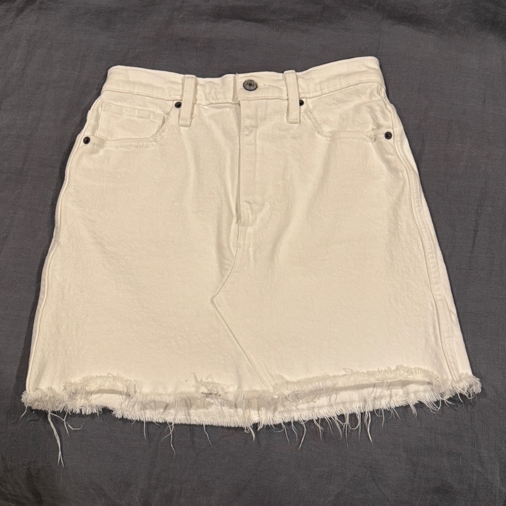 Abercrombie & Fitch White Frayed Hem Denim Mini Skirt